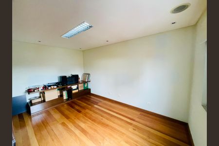 Apartamento à venda com 144m², 3 quartos e 1 vaga Apartamento à venda com 144m², 3 quartos e 1 vagaSuíte