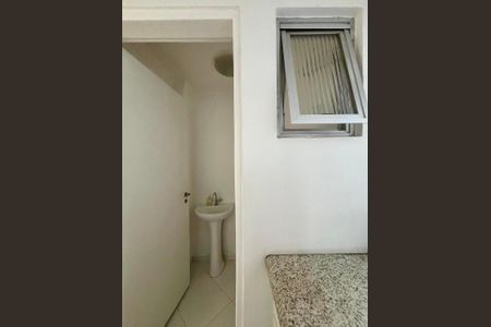 Apartamento à venda com 144m², 3 quartos e 1 vaga Apartamento à venda com 144m², 3 quartos e 1 vagaBanheiro de Serviço