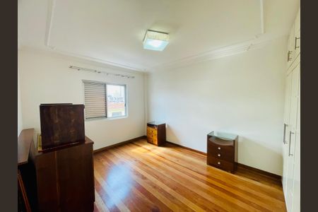 Apartamento à venda com 144m², 3 quartos e 1 vaga Apartamento à venda com 144m², 3 quartos e 1 vagaSuíte