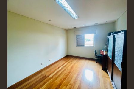 Apartamento à venda com 144m², 3 quartos e 1 vaga Apartamento à venda com 144m², 3 quartos e 1 vagaSuíte 2