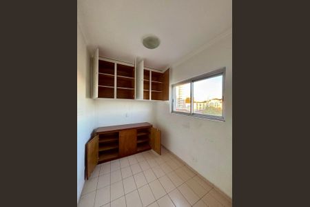 Apartamento à venda com 144m², 3 quartos e 1 vaga Apartamento à venda com 144m², 3 quartos e 1 vagaQuarto 3