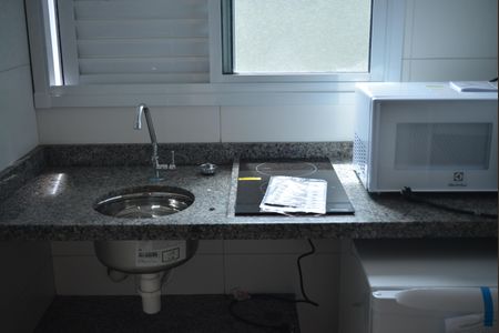 Cozinha de kitnet/studio para alugar com 1 quarto, 17m² em Vila Sao Pedro, Santo André