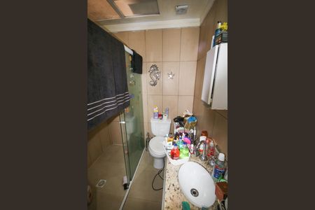 Casa de condomínio para alugar com 149m², 2 quartos e 3 vagas Casa de condomínio para alugar com 149m², 2 quartos e 3 vagasBanheiro da Suíte 2