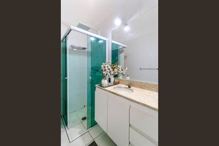 Casa à venda com 83m², 2 quartos e 1 vaga Casa à venda com 83m², 2 quartos e 1 vagaBanheiro