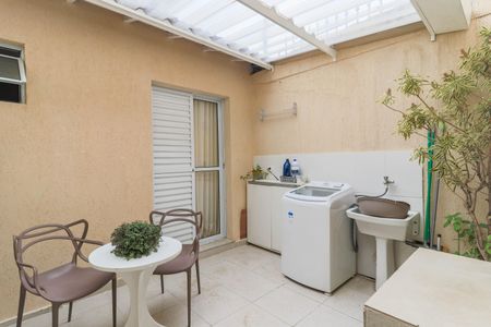 Casa à venda com 83m², 2 quartos e 1 vaga Casa à venda com 83m², 2 quartos e 1 vagaÁrea de Serviço