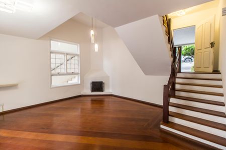 Sala 1 de casa de condomínio à venda com 4 quartos, 300m² em Alphaville, Santana de Parnaíba