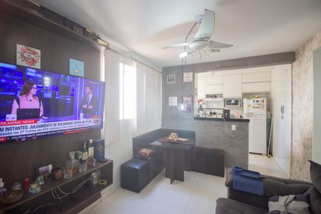 Sala de apartamento para alugar com 2 quartos, 58m² em Alvorada, Contagem