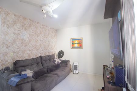 Sala de apartamento para alugar com 2 quartos, 58m² em Alvorada, Contagem