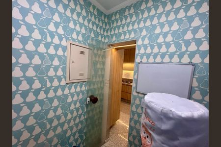 Apartamento à venda com 140m², 3 quartos e 4 vagas Apartamento à venda com 140m², 3 quartos e 4 vagasDespensa