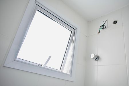 Apartamento à venda com 63m², 2 quartos e 2 vagas Apartamento à venda com 63m², 2 quartos e 2 vagasBanheiro da Suíte