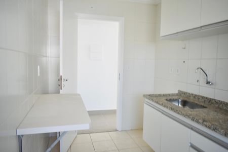 Apartamento à venda com 63m², 2 quartos e 2 vagas Apartamento à venda com 63m², 2 quartos e 2 vagasCozinha