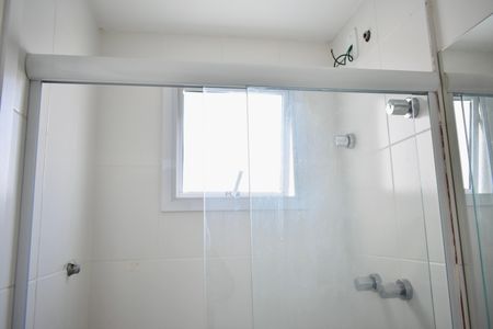 Apartamento à venda com 63m², 2 quartos e 2 vagas Apartamento à venda com 63m², 2 quartos e 2 vagasBanheiro da Suíte