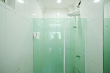 Casa à venda com 458m², 2 quartos e 2 vagasBanheiro da suíte 2