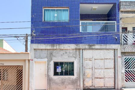 Casa à venda com 458m², 2 quartos e 2 vagasFachada + plaquinha