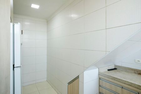 Casa à venda com 458m², 2 quartos e 2 vagasCozinha