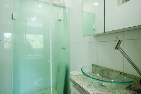 Casa à venda com 458m², 2 quartos e 2 vagasBanheiro da suíte 2