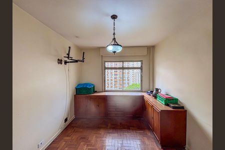 Apartamento à venda com 138m², 3 quartos e 1 vaga