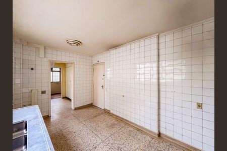 Apartamento à venda com 138m², 3 quartos e 1 vaga