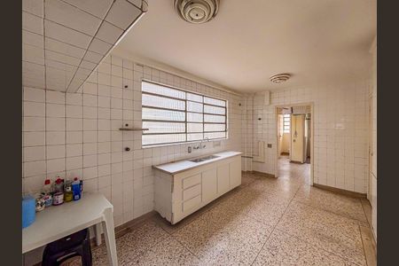 Apartamento à venda com 138m², 3 quartos e 1 vaga