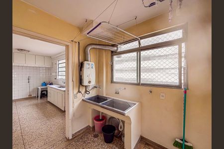 Apartamento à venda com 138m², 3 quartos e 1 vaga
