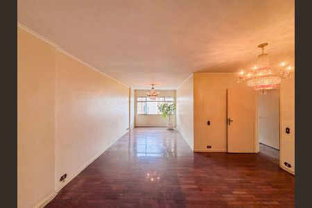 Apartamento à venda com 138m², 3 quartos e 1 vaga