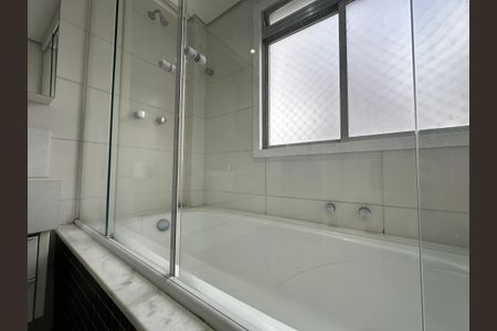 Apartamento à venda com 61m², 2 quartos e 1 vagaBanheiro da Suíte