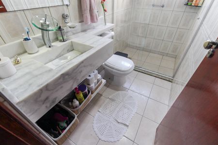 Apartamento à venda com 68m², 2 quartos e 1 vaga Apartamento à venda com 68m², 2 quartos e 1 vagaBanheiro
