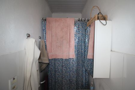 Casa à venda com 170m², 6 quartos e 2 vagasBanheiro da Suíte 1