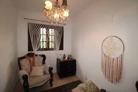 Casa à venda com 170m², 6 quartos e 2 vagasQuarto 2