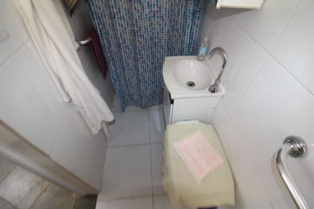 Casa à venda com 170m², 6 quartos e 2 vagasBanheiro da Suíte 1