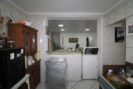 Casa à venda com 170m², 6 quartos e 2 vagasCozinha