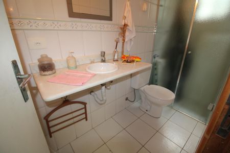 Casa à venda com 170m², 6 quartos e 2 vagasBanheiro da Suíte 3