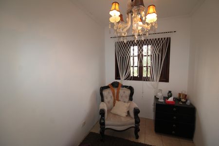 Casa à venda com 170m², 6 quartos e 2 vagasQuarto 2