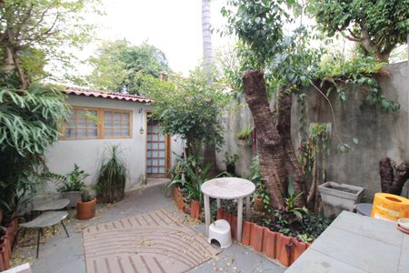 Casa à venda com 170m², 6 quartos e 2 vagasÁrea de Serviço