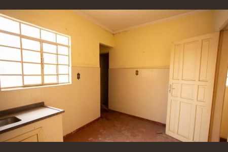 Casa à venda com 470m², 3 quartos e 6 vagas Casa à venda com 470m², 3 quartos e 6 vagasFoto 42