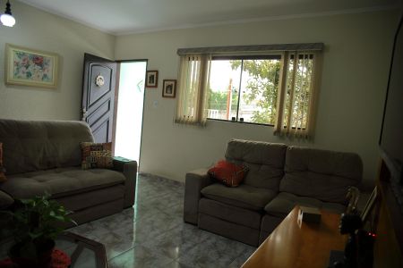 Casa à venda com 195m², 3 quartos e 4 vagasSala