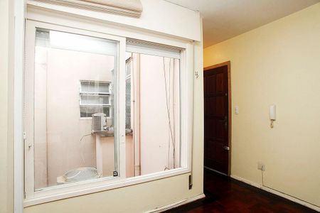 Sala de apartamento para alugar com 1 quarto, 32m² em Partenon, Porto Alegre