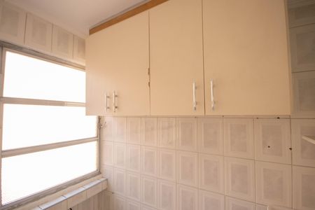 Apartamento à venda com 68m², 2 quartos e sem vaga Apartamento à venda com 68m², 2 quartos e sem vagaÁrea de Serviço