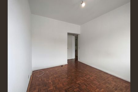 Apartamento à venda com 110m², 3 quartos e 1 vaga Apartamento à venda com 110m², 3 quartos e 1 vagaSuíte