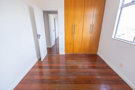 Apartamento à venda com 190m², 4 quartos e 2 vagasquarto 2
