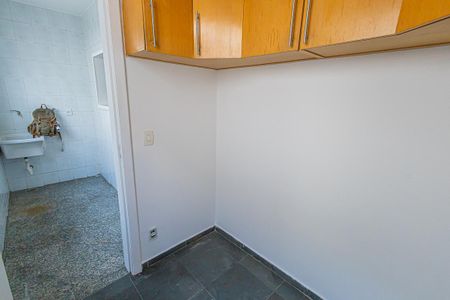 Apartamento à venda com 190m², 4 quartos e 2 vagasDCE / suite