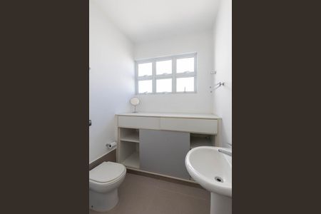 Apartamento à venda com 134m², 3 quartos e 1 vagaBanheiro da Suíte