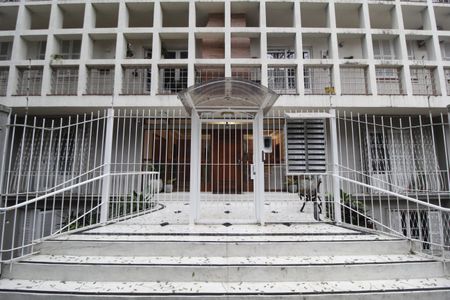 Apartamento à venda com 106m², 3 quartos e sem vagaFachada