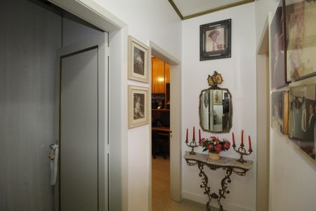 Apartamento à venda com 106m², 3 quartos e sem vagaCorredor