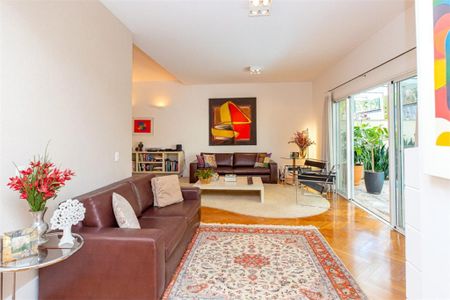 Casa à venda com 4 quartos, 518m² em Jardim Cordeiro, São Paulo