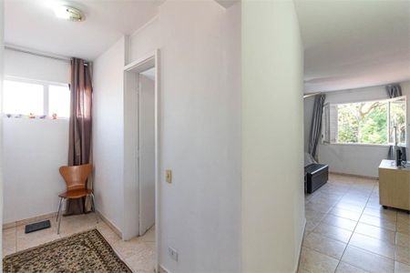 Casa de condomínio à venda com 185m², 3 quartos e 2 vagas