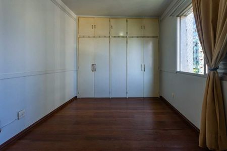 Apartamento à venda com 4 quartos, 149m² em Centro, Belo Horizonte