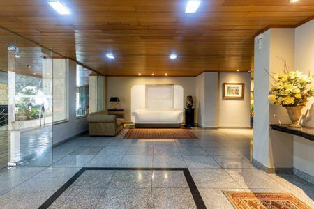 Apartamento à venda com 149m², 4 quartos e 2 vagas
