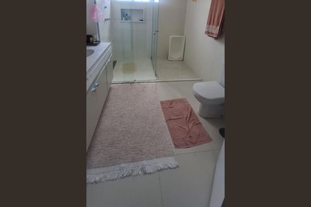 Apartamento à venda com 250m², 4 quartos e 4 vagas