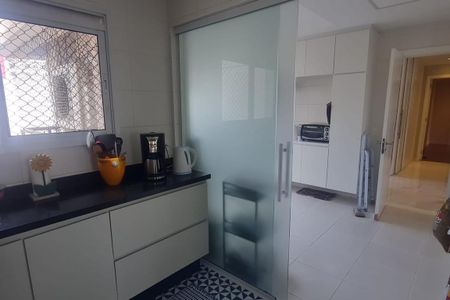 Apartamento à venda com 250m², 4 quartos e 4 vagas